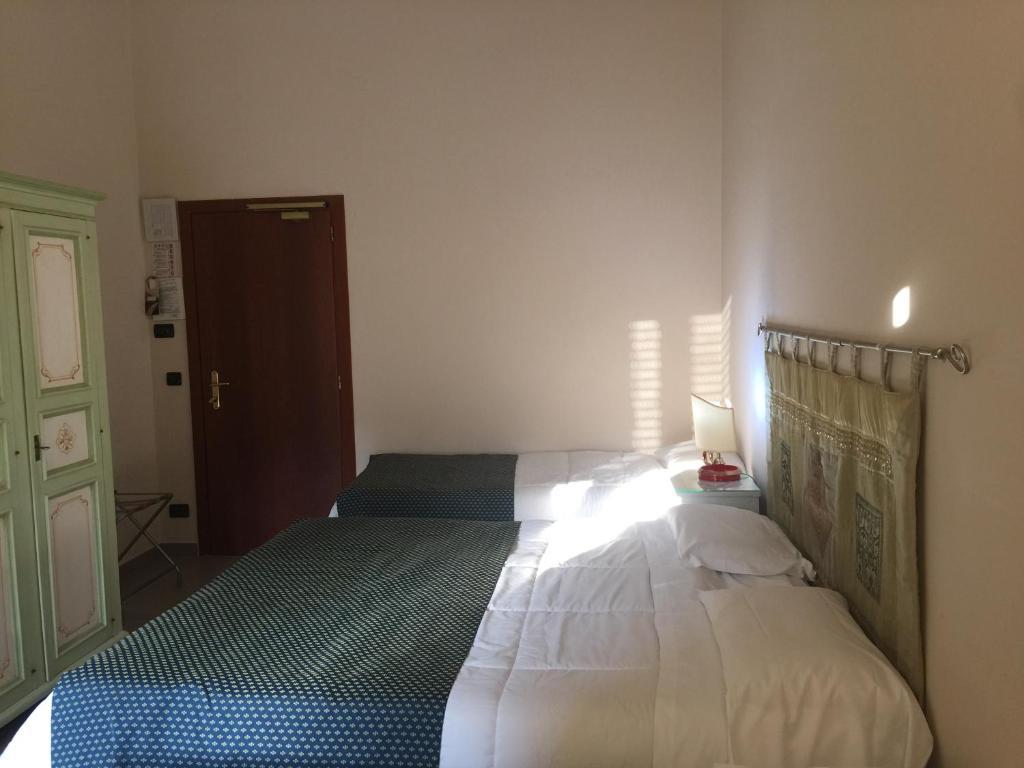 Hotel Corallo مونتيكاتيني تيرمي المظهر الخارجي الصورة