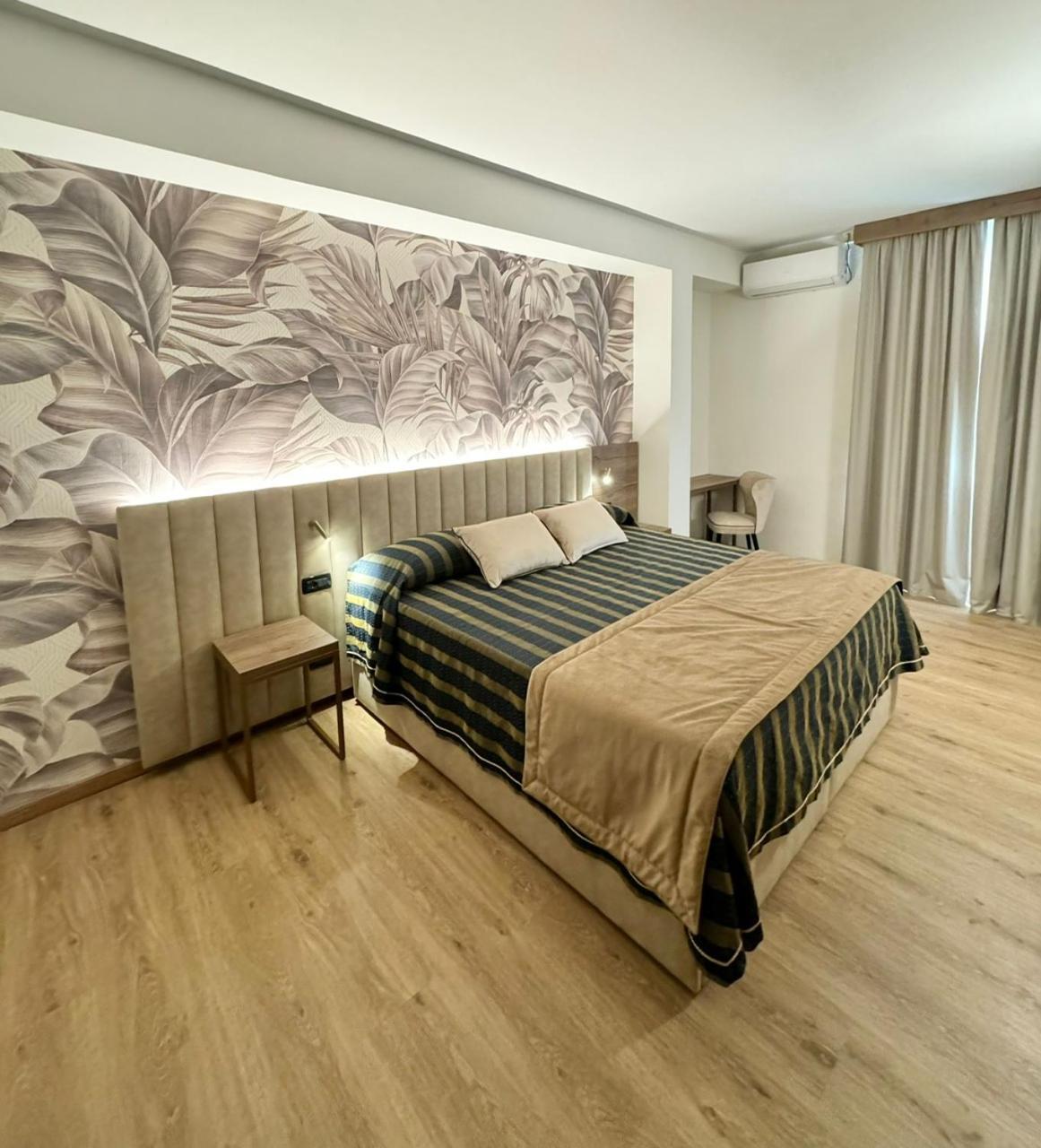 Hotel Corallo مونتيكاتيني تيرمي المظهر الخارجي الصورة