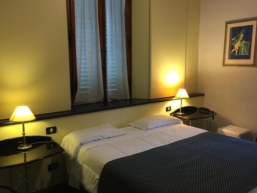 Hotel Corallo مونتيكاتيني تيرمي المظهر الخارجي الصورة