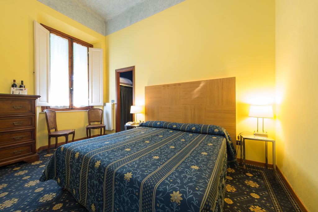 Hotel Corallo مونتيكاتيني تيرمي المظهر الخارجي الصورة