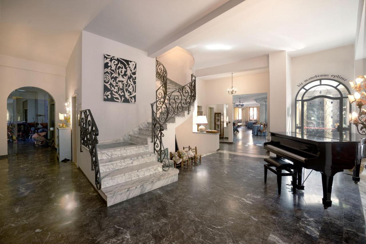 Hotel Corallo مونتيكاتيني تيرمي المظهر الخارجي الصورة
