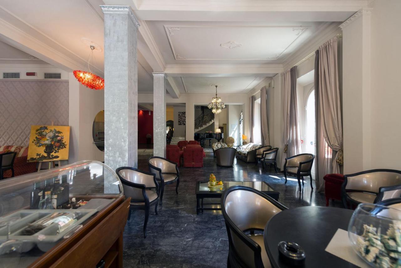 Hotel Corallo مونتيكاتيني تيرمي المظهر الخارجي الصورة